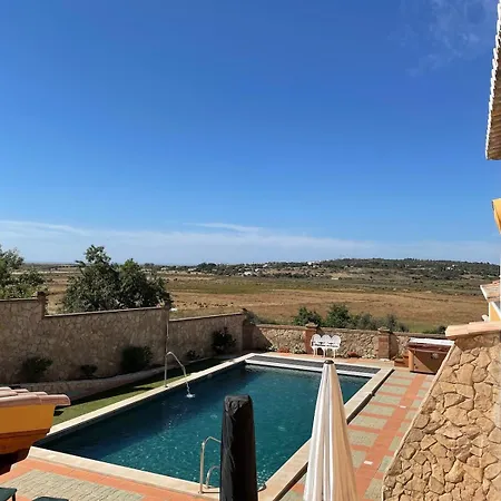 Villa Casa Velha I *